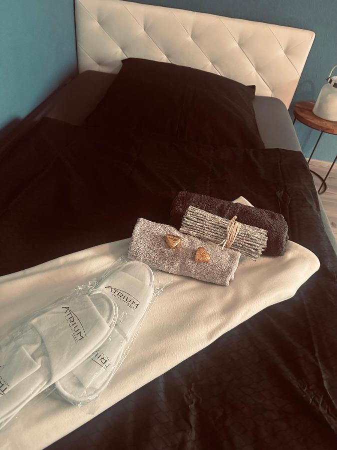 4 Zimmer 11 Personen Wohnung Garten Terrasse Grill 2 Badezimmer Wuppertal Bagian luar foto